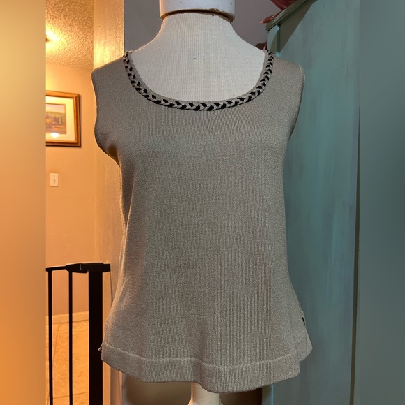 Ming Wang Sweaters - Ming Wang Beige Layering Tank Shirt Braided Scoop Neckline Size Small